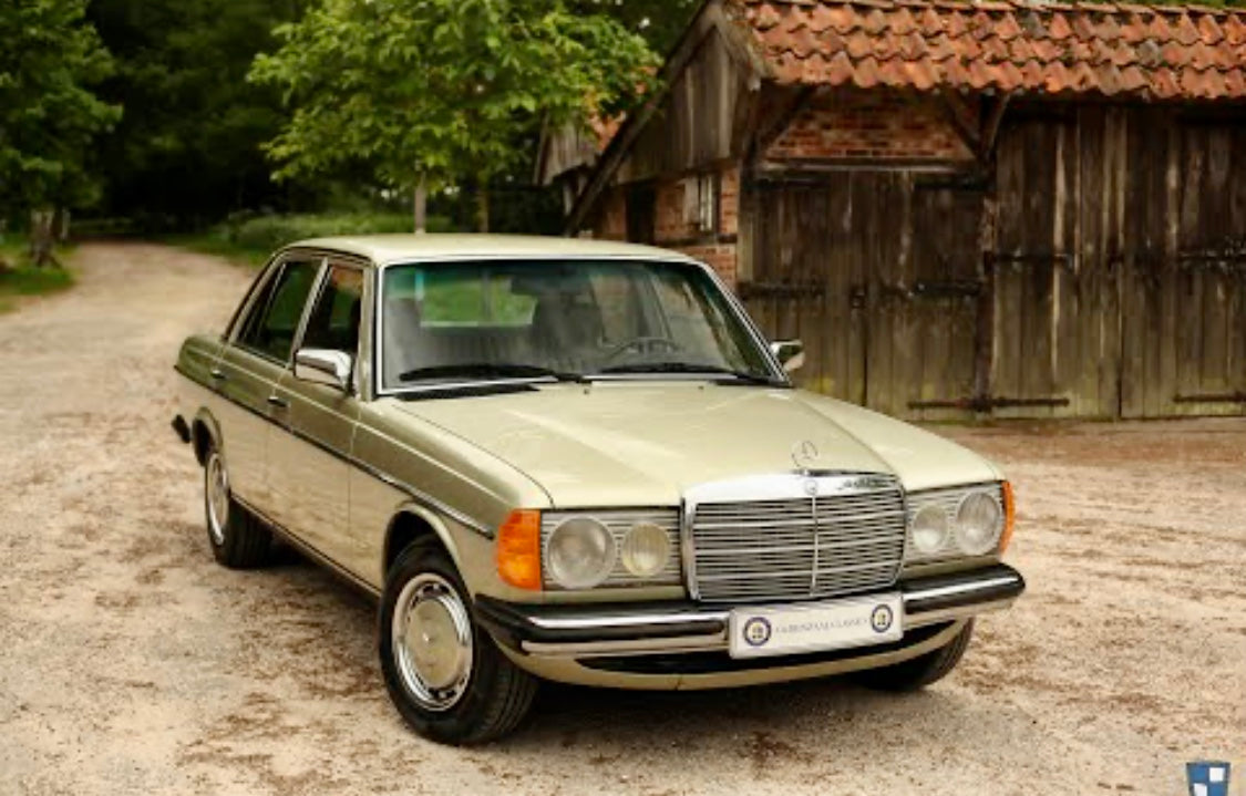 ‘81 Mercedes-Benz 300D 