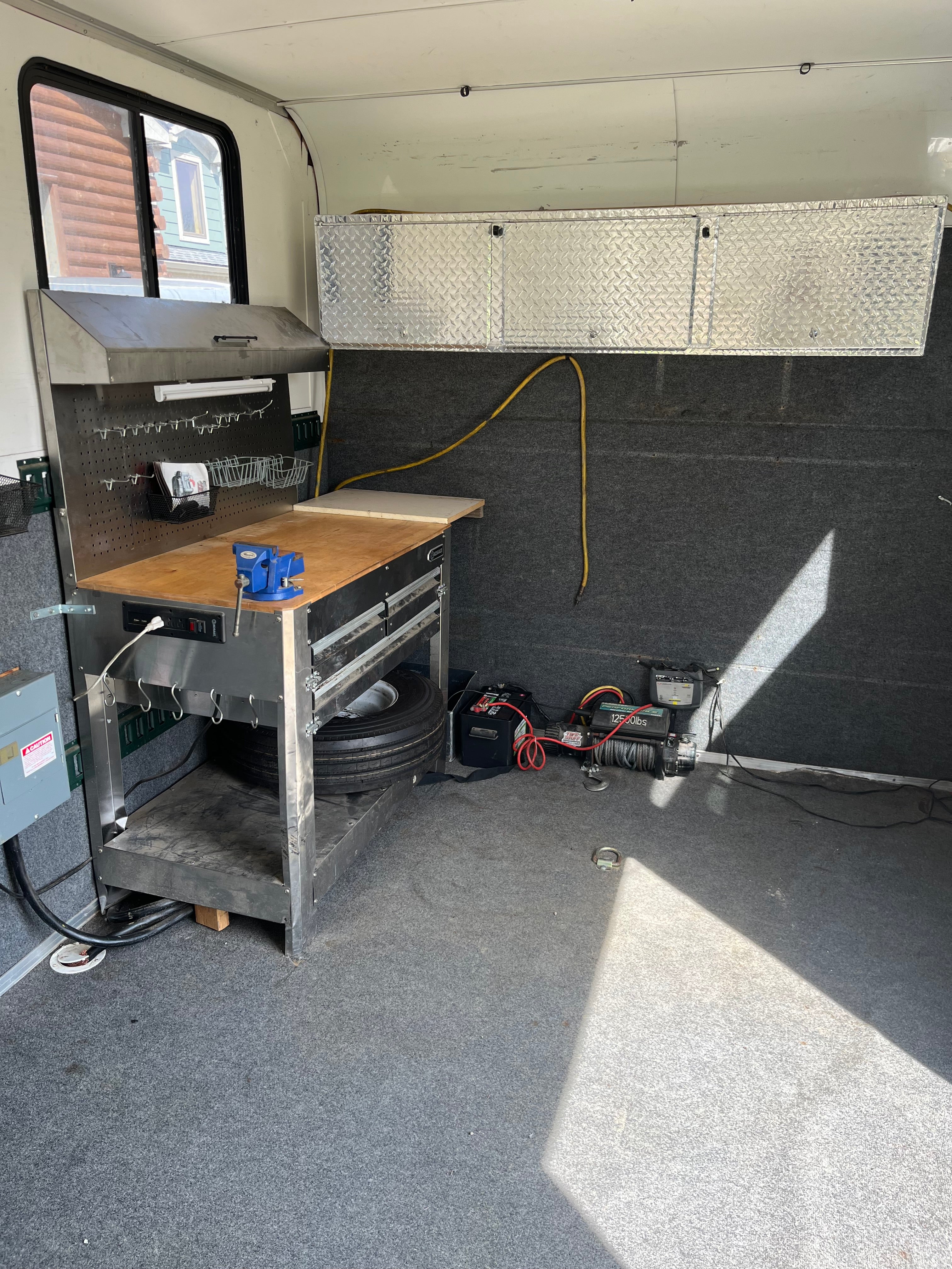 2007 PACE 26' enclosed trailer